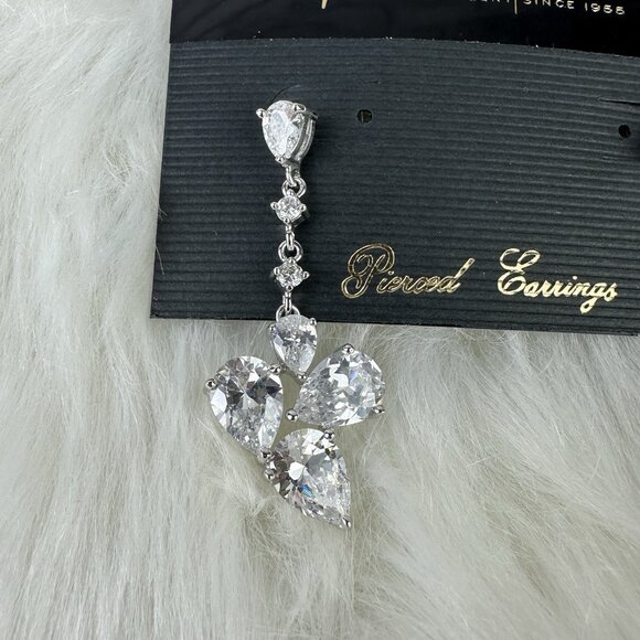 Park Lane CZ Dangle Earrings Silver Tone Clear Crystals New In Box - Picture 3 of 4